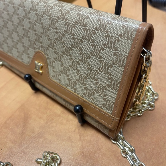 Celine Wallet - Picture 7 of 9